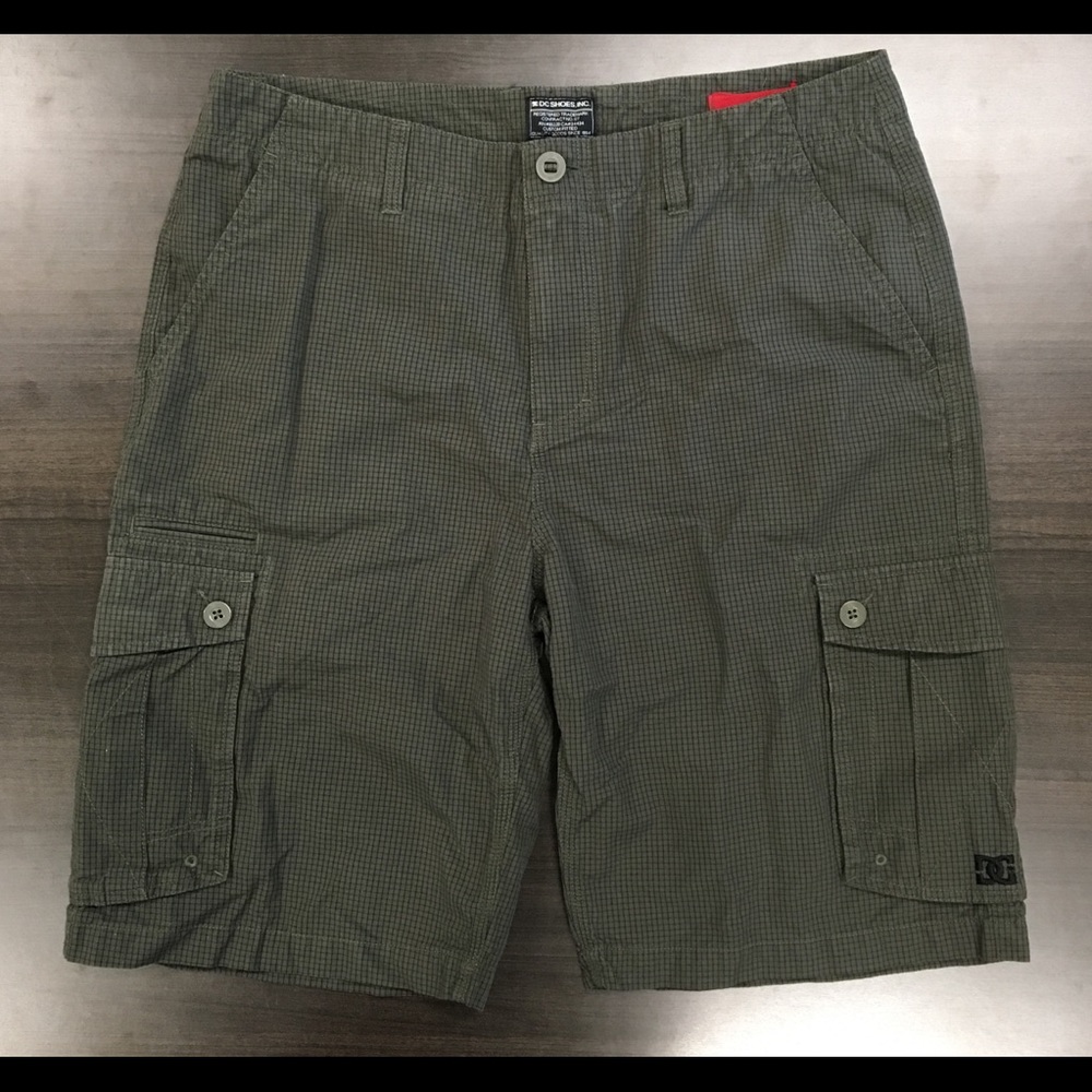 DC shoes men’s shorts size 34